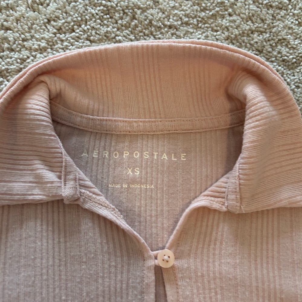 Aeropostale long sleeved crop top in size XS - Picture 4 of 4